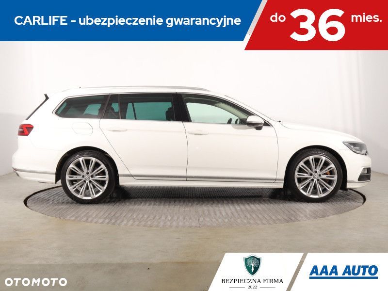 Volkswagen Passat Variant - 8