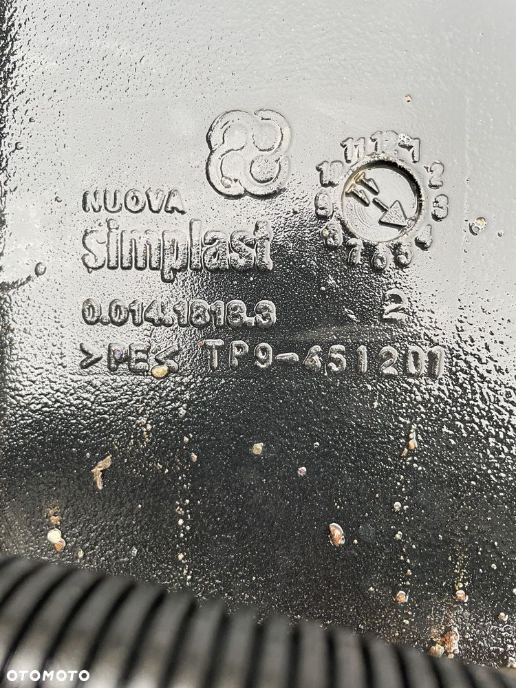 Deutz Fahr Agrotron - zbiornik paliwa 001418183 - 1