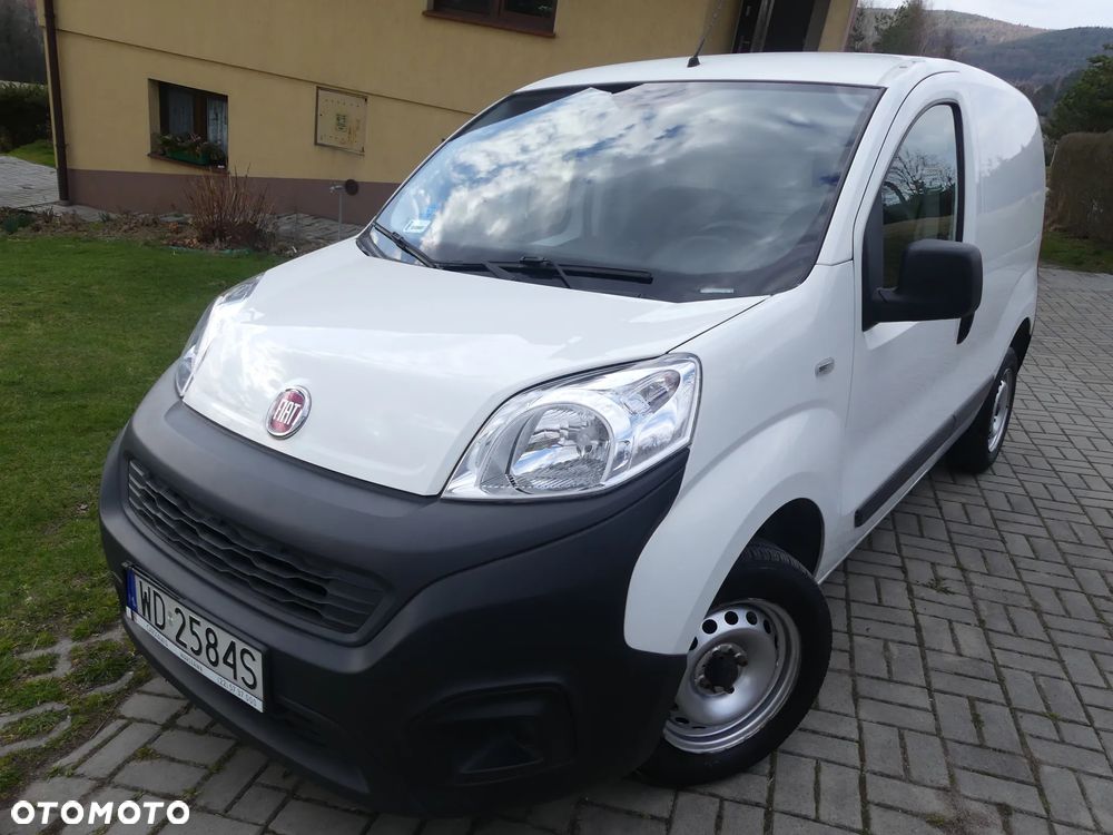 Fiat Fiorino 1.4 Lounge - 28