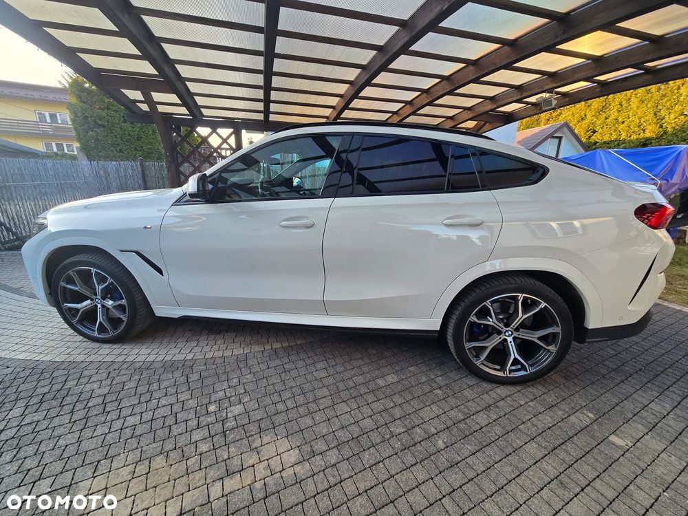BMW X6 - 18