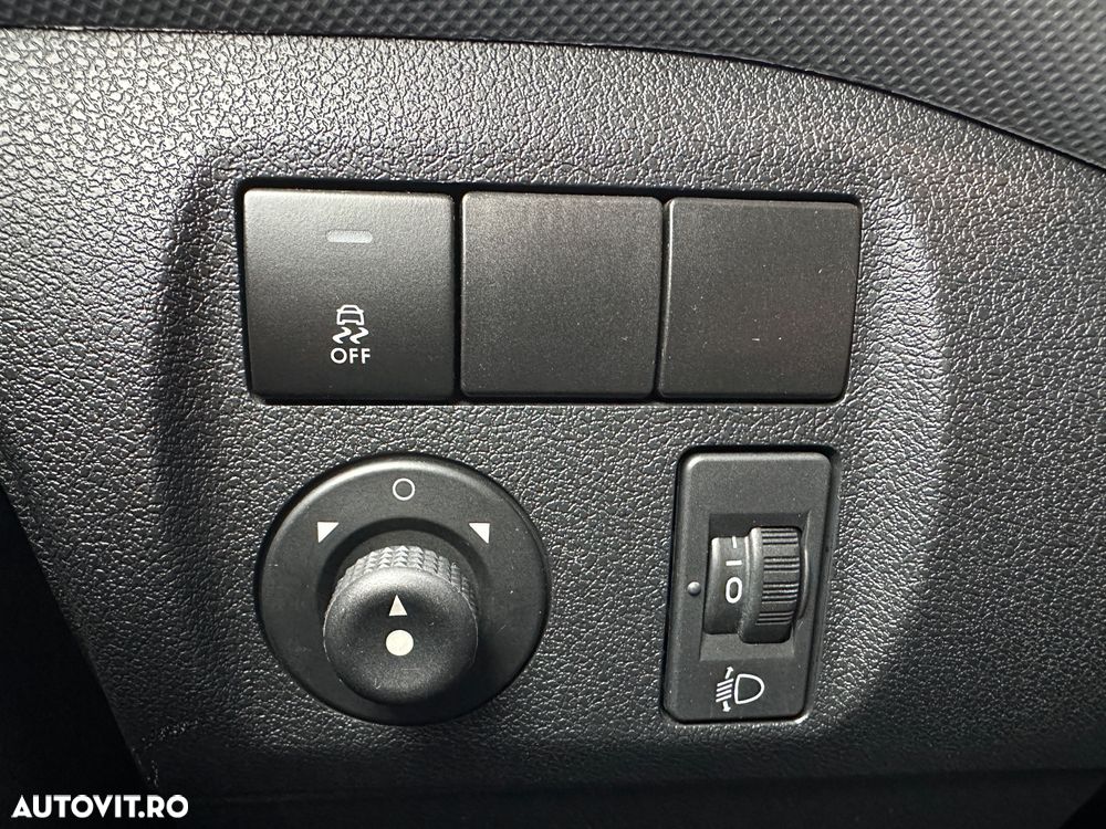 Peugeot Partner Combi 1.6 HDi 75 CP Confort FAP - 27