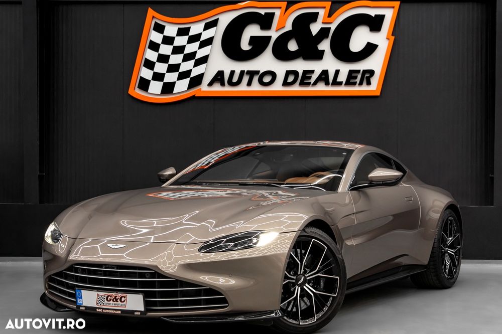 Aston Martin V8 Vantage Standard - 2