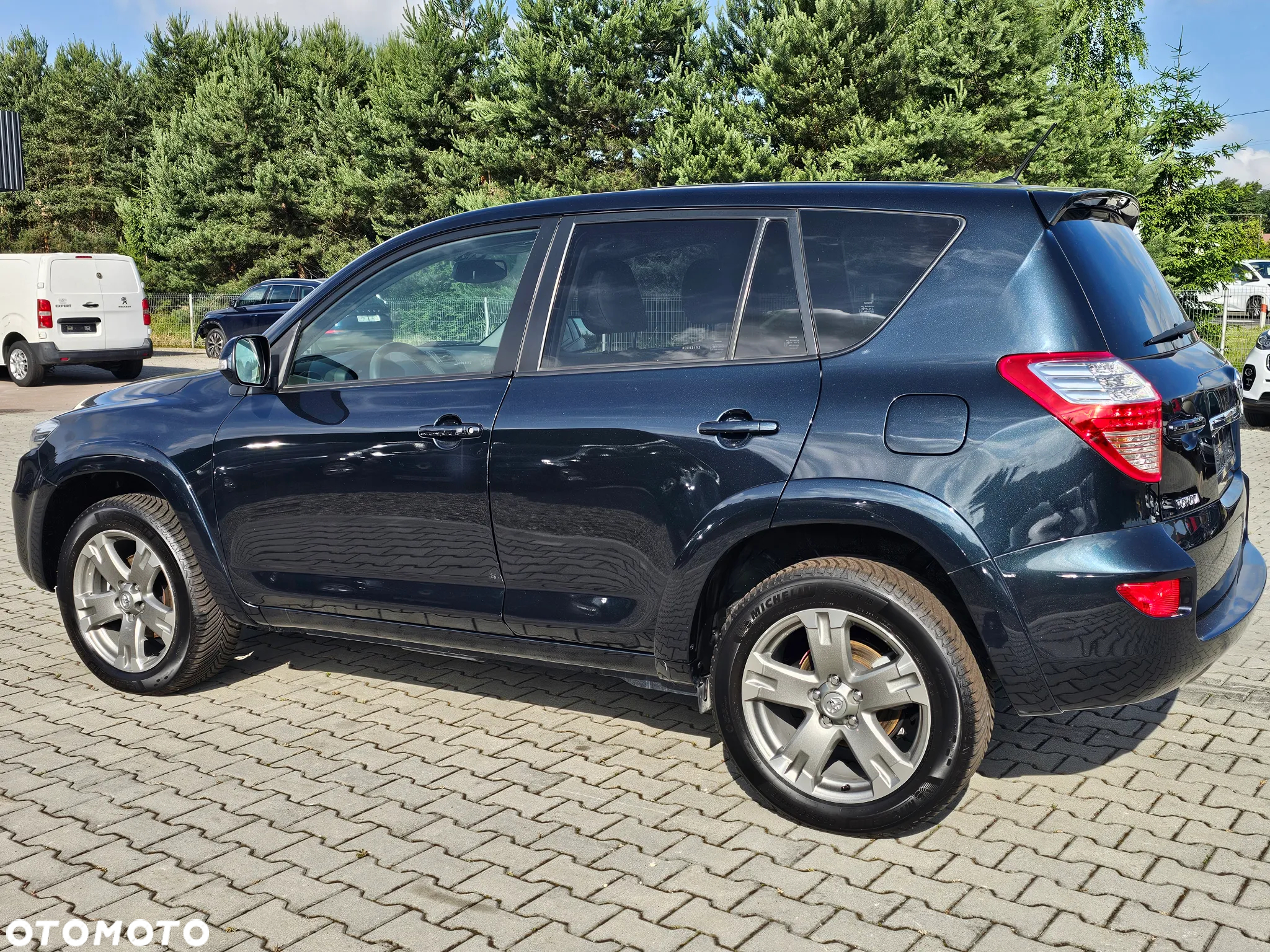 Toyota RAV4 2.2 D-4D 4x4 Automatik Executive - 7