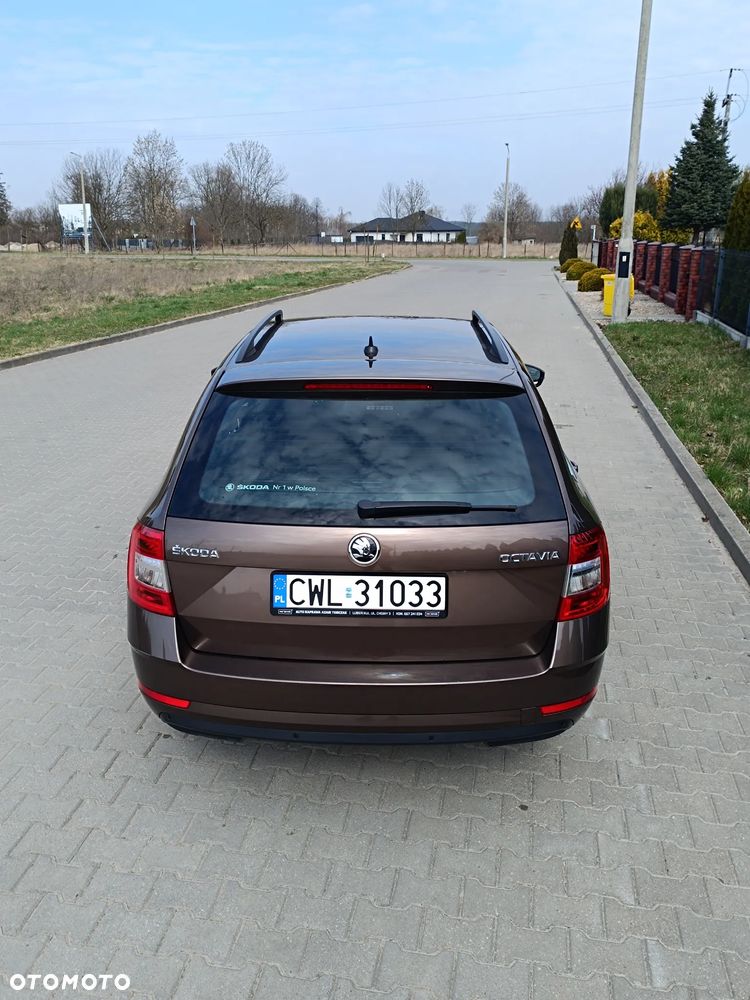 Skoda Octavia 2.0 TDI SCR Style DSG - 12