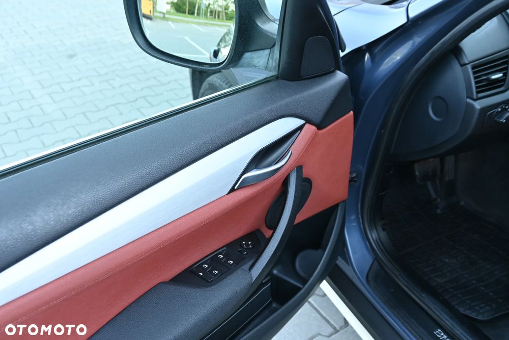 BMW X1 xDrive23d - 32