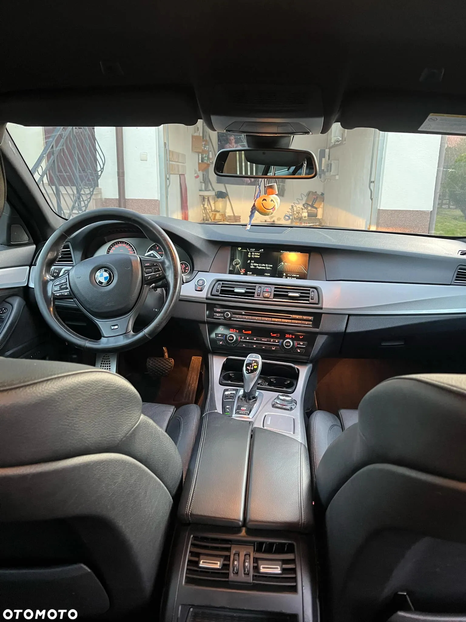 BMW Seria 5 535i xDrive - 17