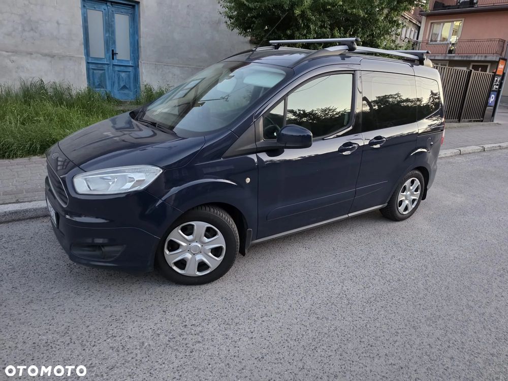 Ford Tourneo Courier 1.0 EcoBoost Trend - 6
