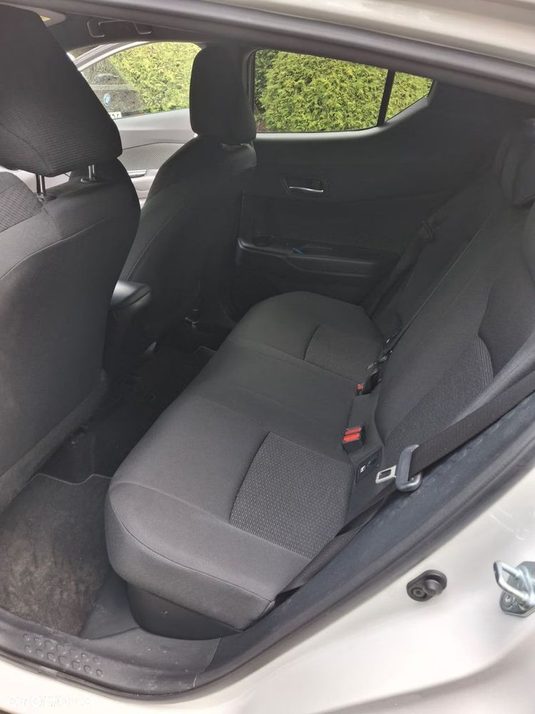 Toyota C-HR Lounge - 16