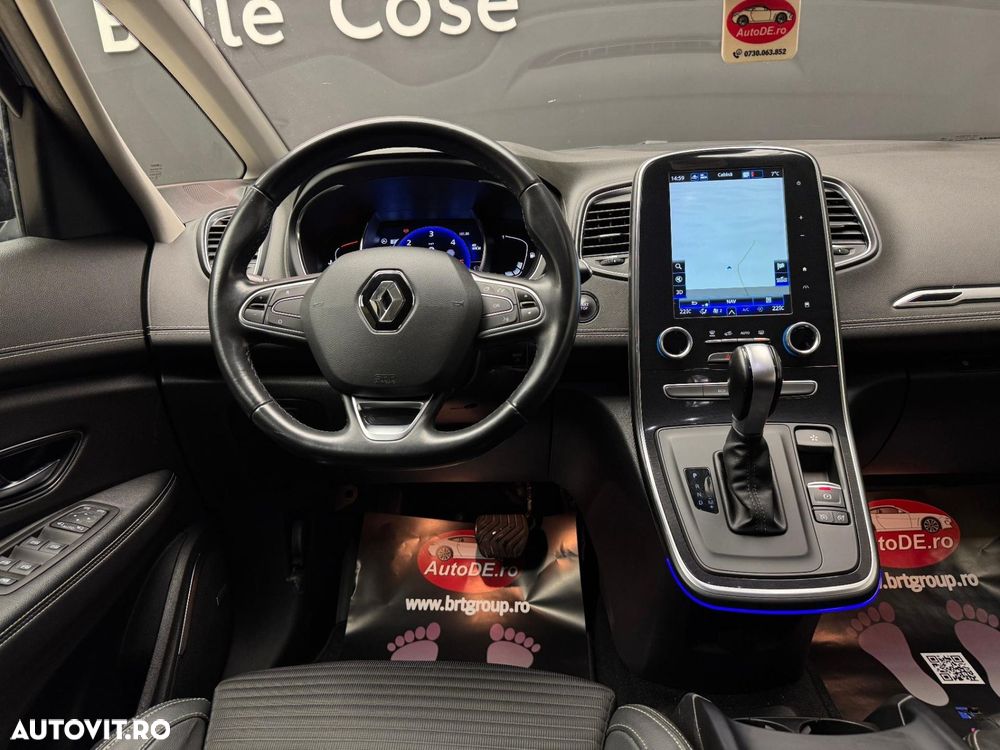 Renault Grand Scenic - 9