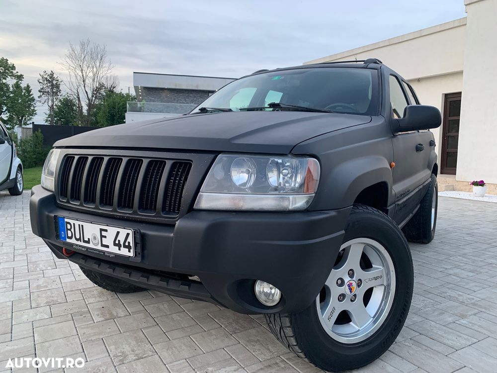 Jeep Grand Cherokee - 1