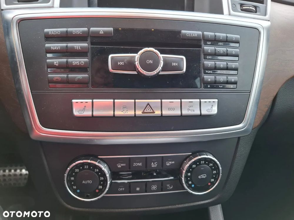Mercedes-Benz ML - 8