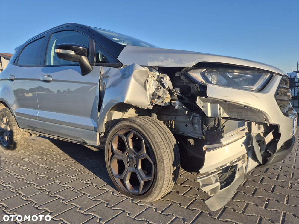 Ford EcoSport - 10