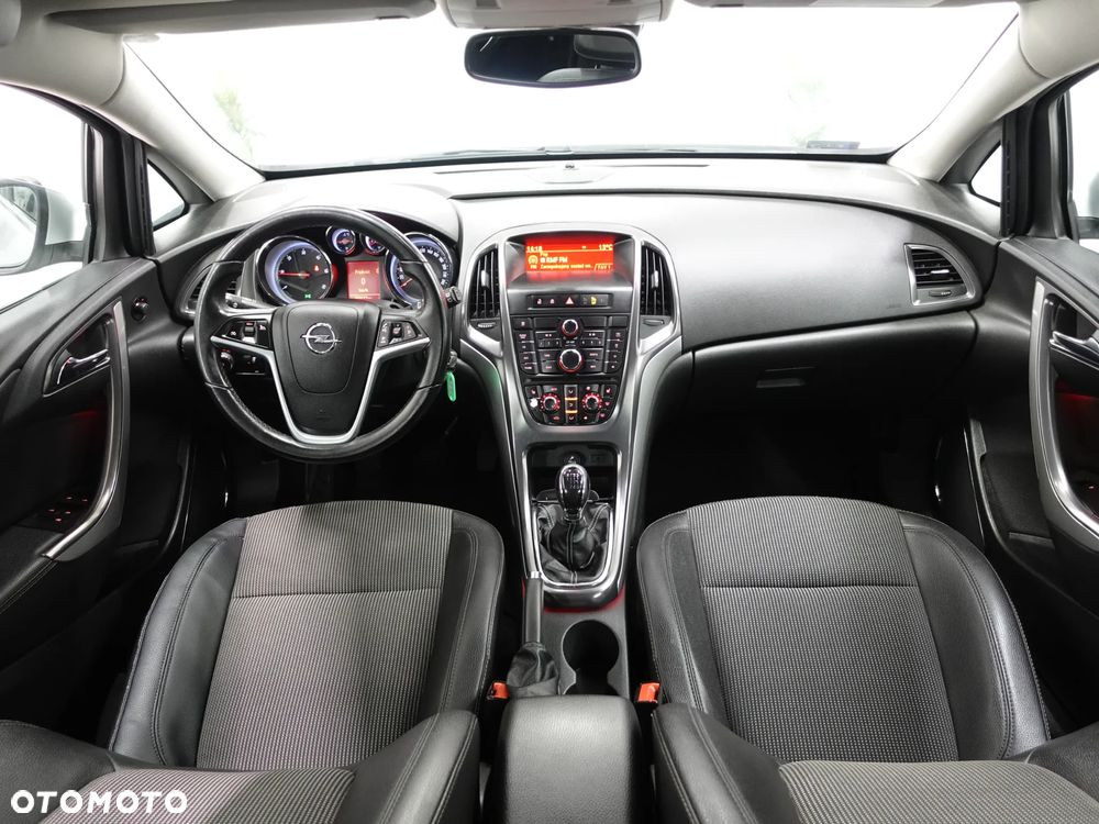 Opel Astra 1.7 CDTI DPF Style - 27