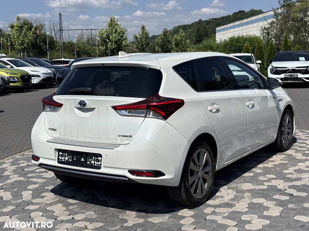 Toyota Auris 1.8 VVT-i Automatik Executive - 15