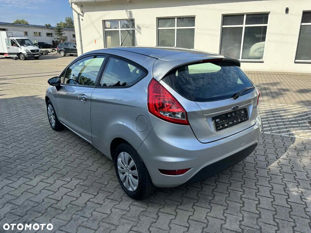 Ford Fiesta - 5