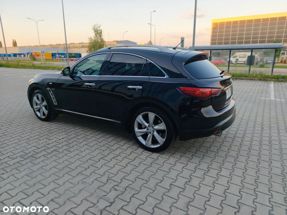 Infiniti QX70 3.0d S Premium - 7