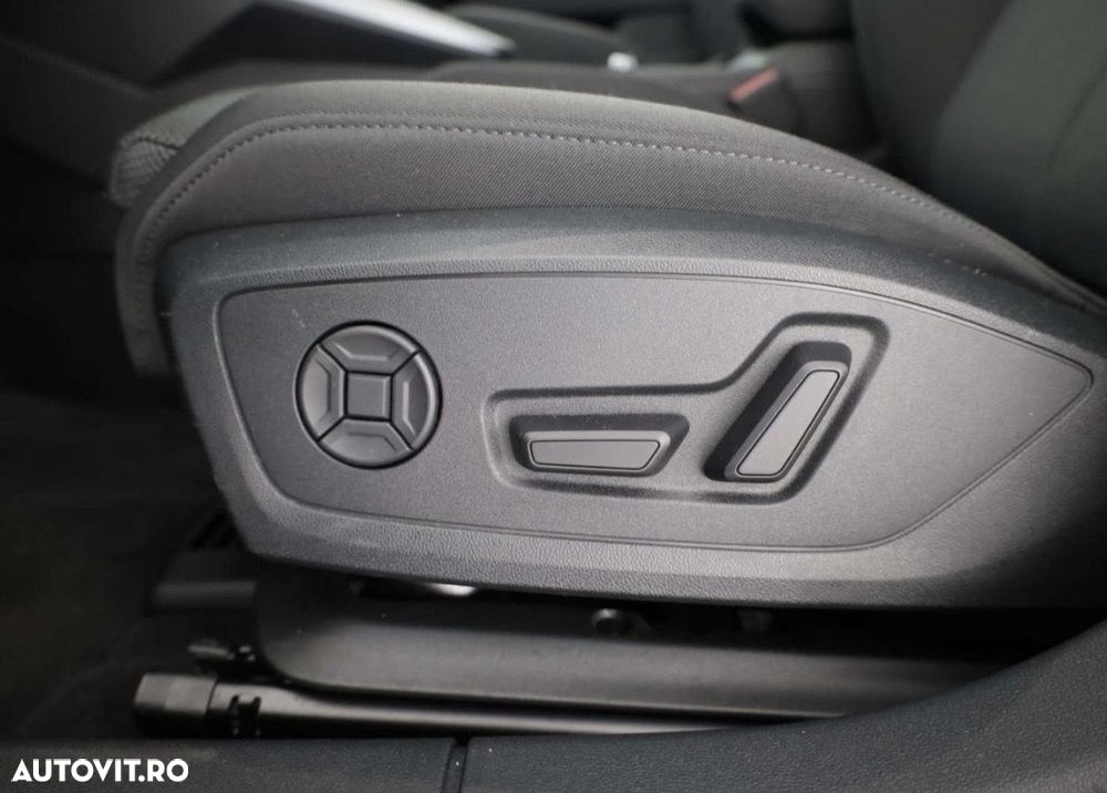 Audi A3 35 TFSI ack S tronic S line - 12