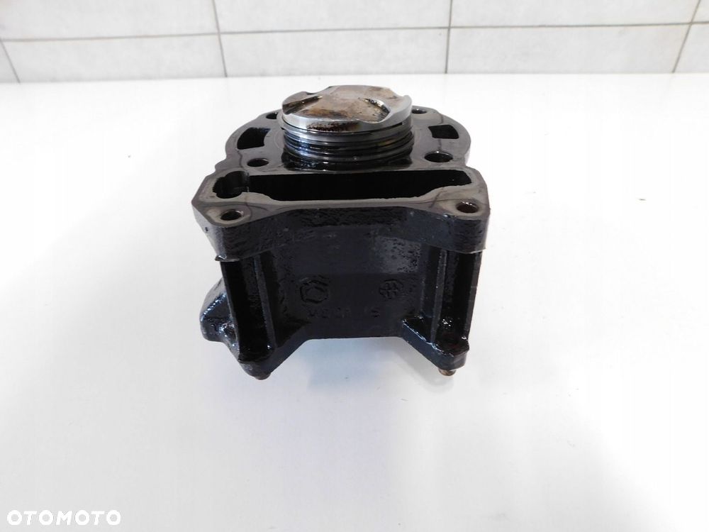 PIAGGIO X7 X9 X8 X-EVO 125 CYLINDER  TŁOK - 3