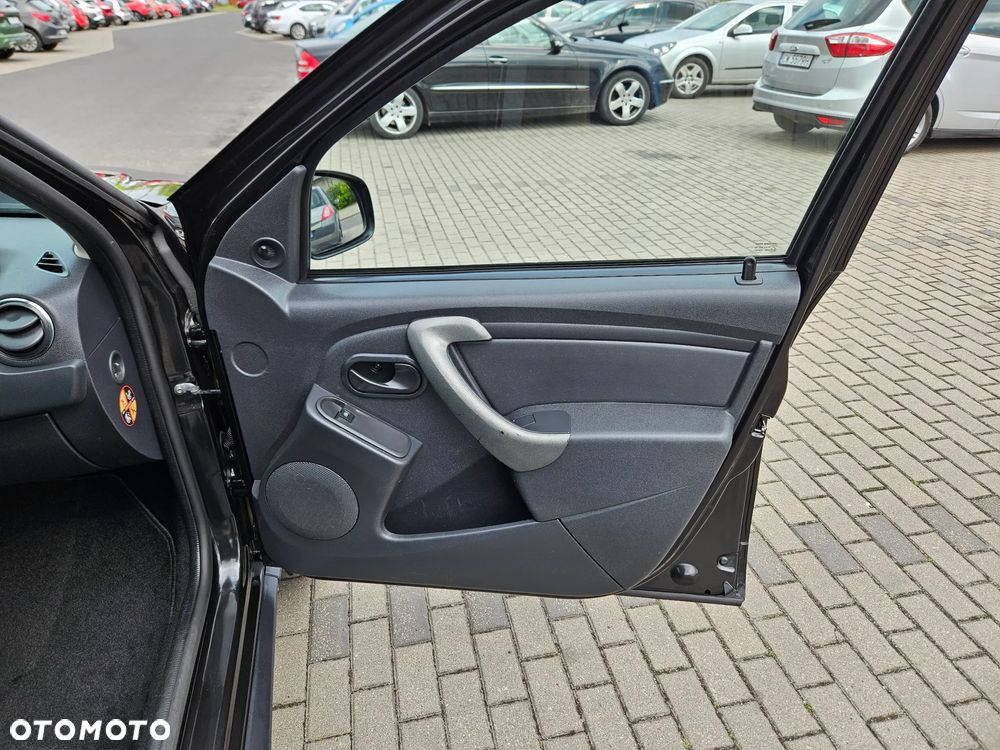 Dacia Duster 1.6 SCe Access S&S - 13