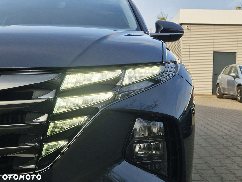 Hyundai Tucson 1.6 T-GDi HEV Smart 2WD - 22