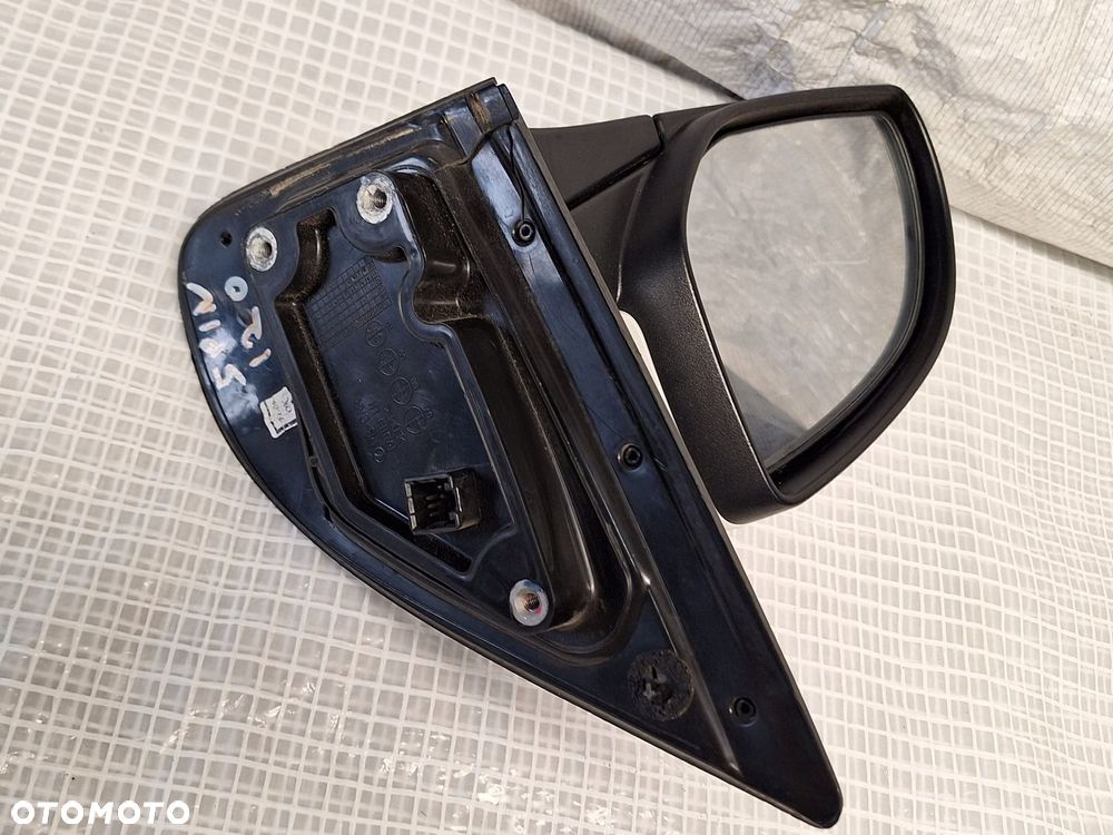 lusterko lewe hyundai i20 I 08-12 el. 5 pin europa - 2