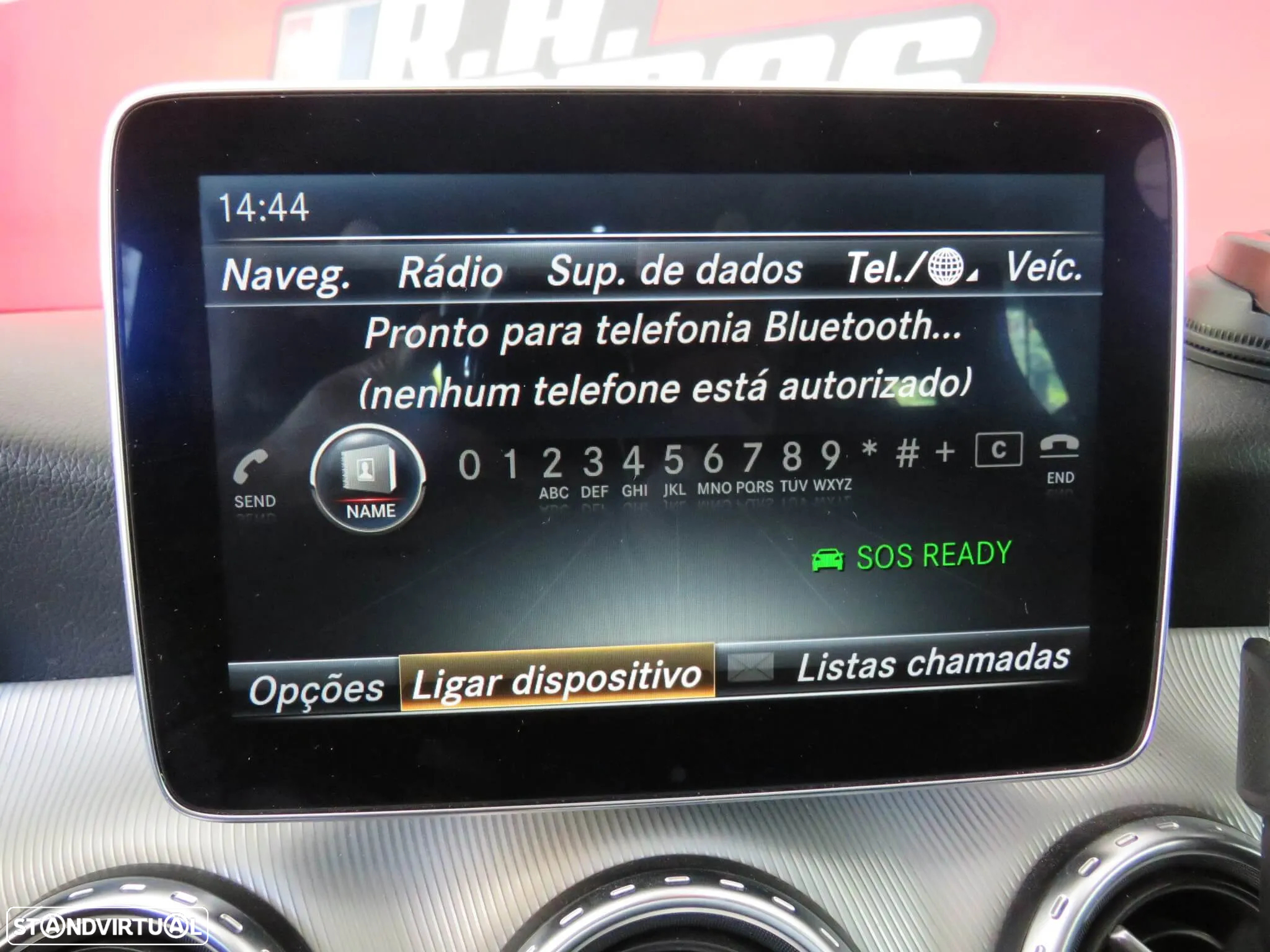 Mercedes-Benz GLA 200 d 7G-DCT Urban - 39
