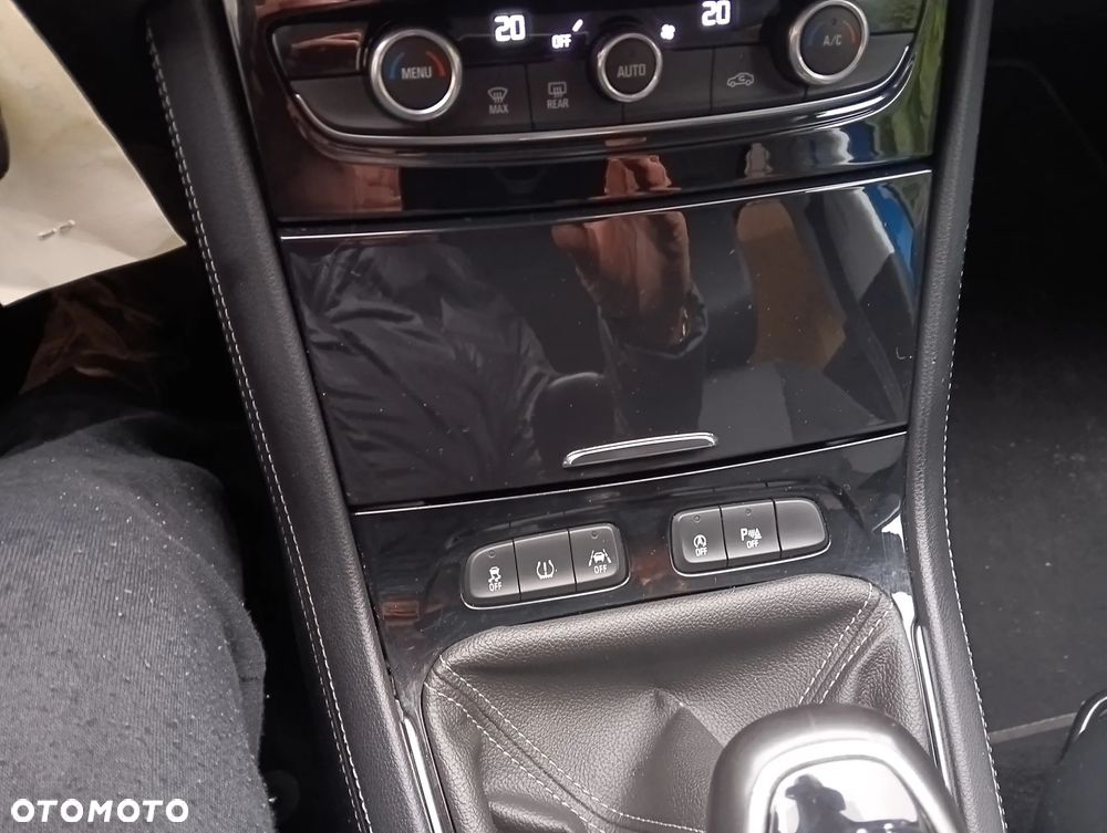 Opel Grandland X 1.2 Start/Stop Business INNOVATION - 10