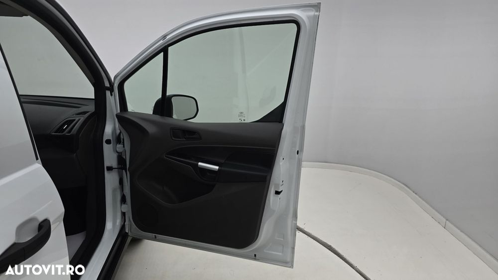 Ford Transit Connect - 18