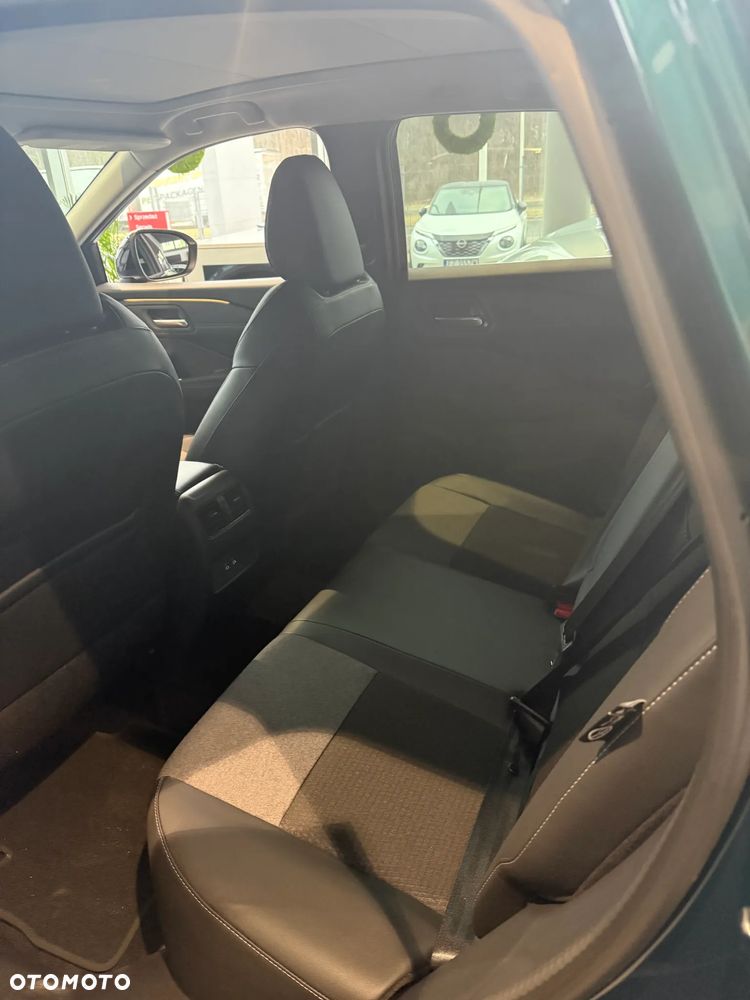 Nissan Qashqai 1.3 DIG-T MHEV N-Connecta Xtronic - 4