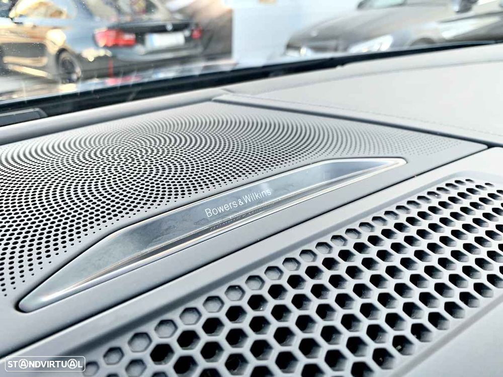 BMW 840 d xDrive Pack M - 23