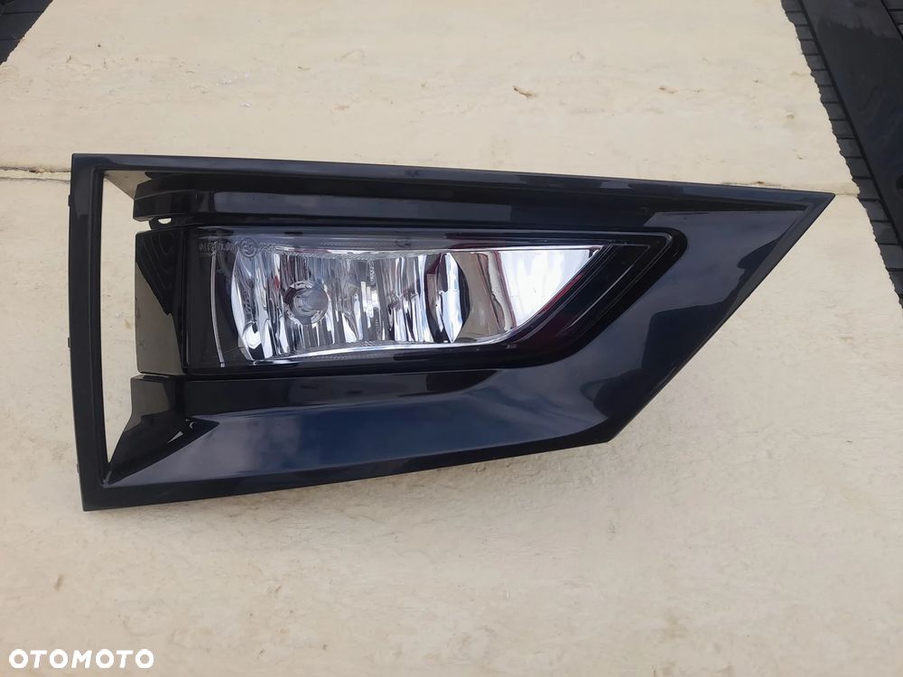 SKODA FABIA IV 6VA HALOGEN PRAWY+RAMKA KRATK - 5
