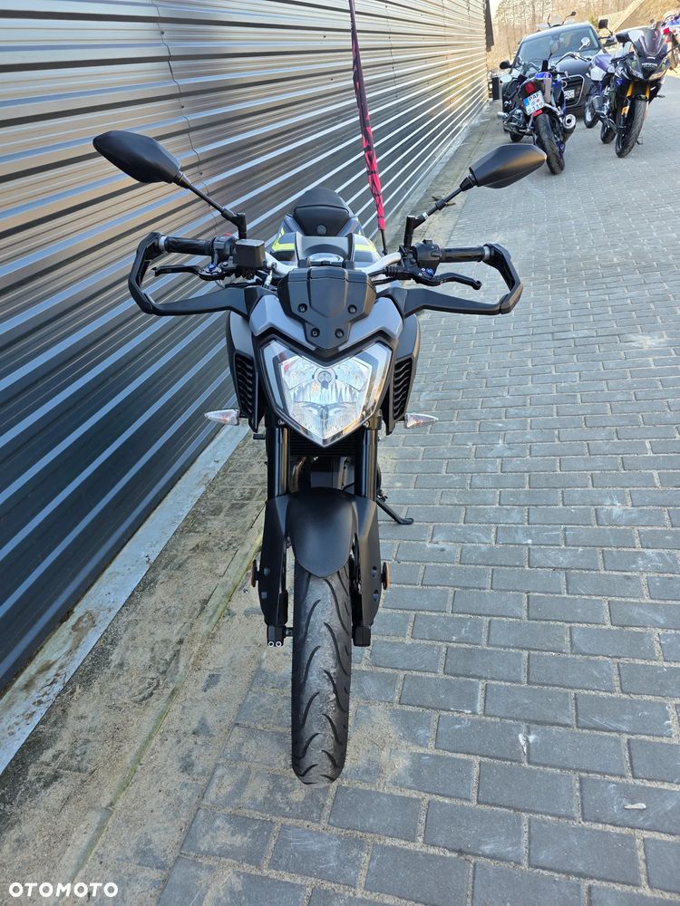 Yamaha MT - 29