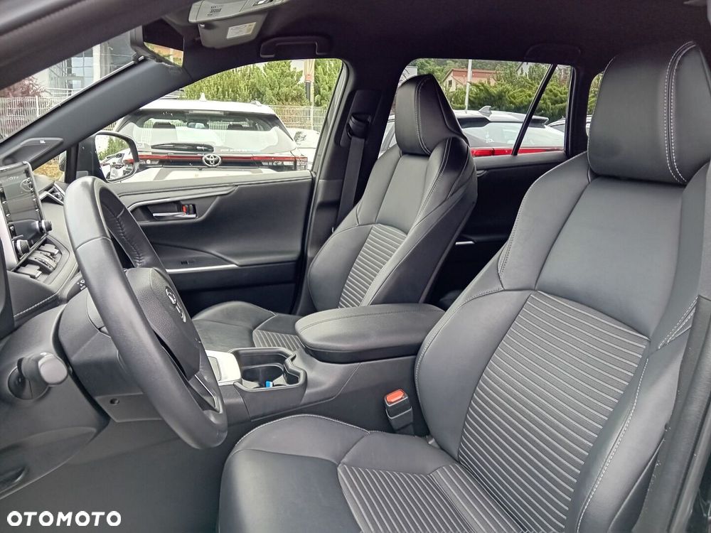 Toyota RAV4 2.5 Hybrid Black Edition by JBL 4x4 - 31