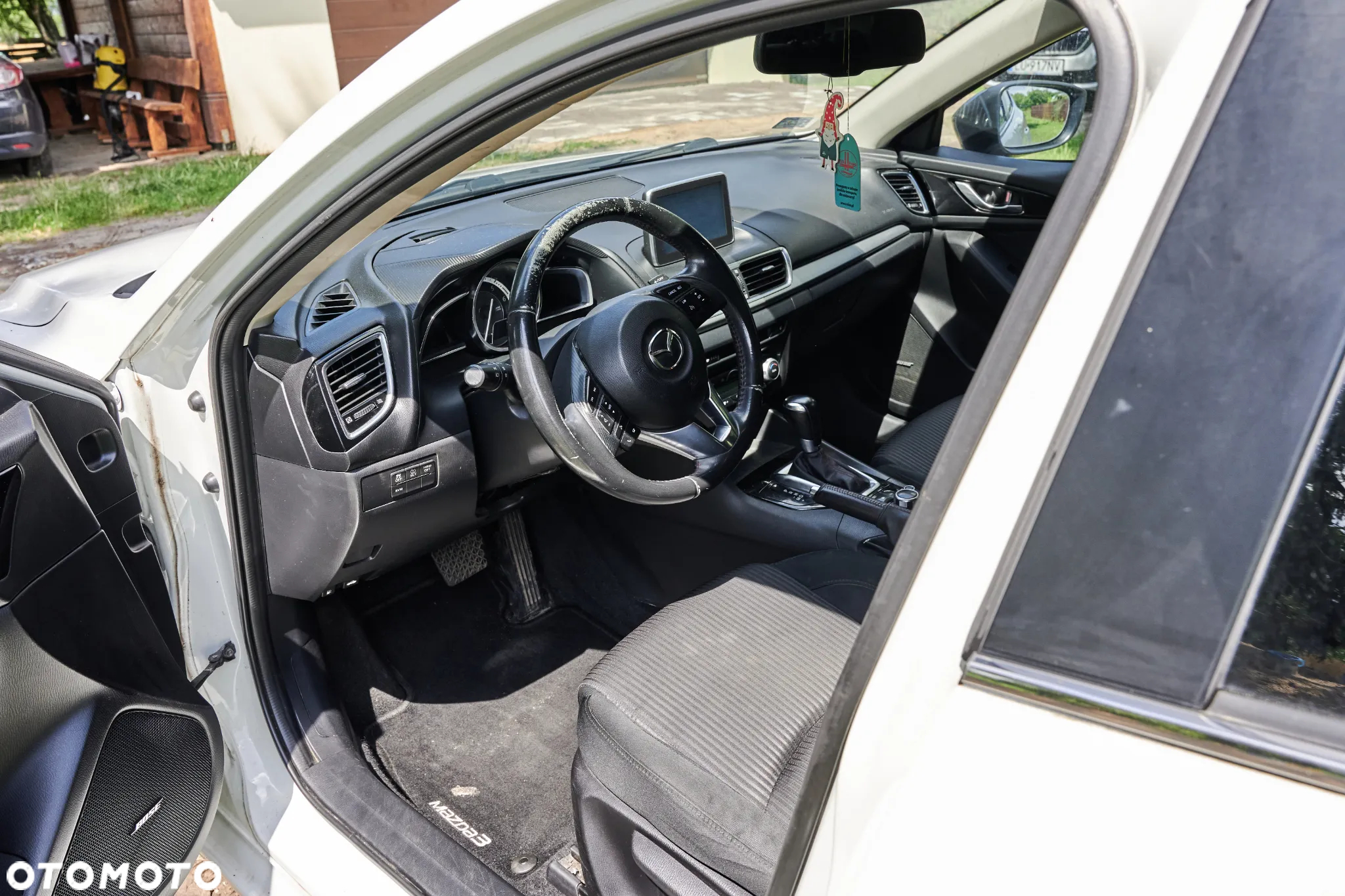 Mazda 3 - 9