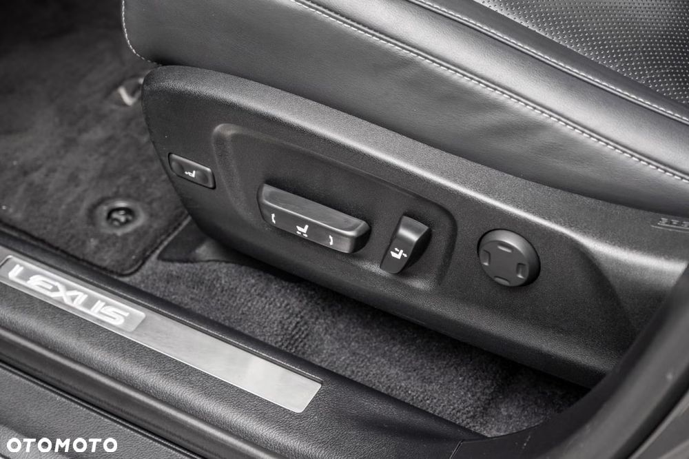 Lexus RX 450h (hybrid) Luxury Line - 30