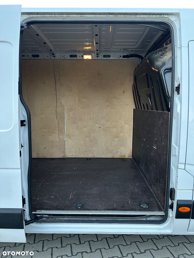 Opel Movano - 12