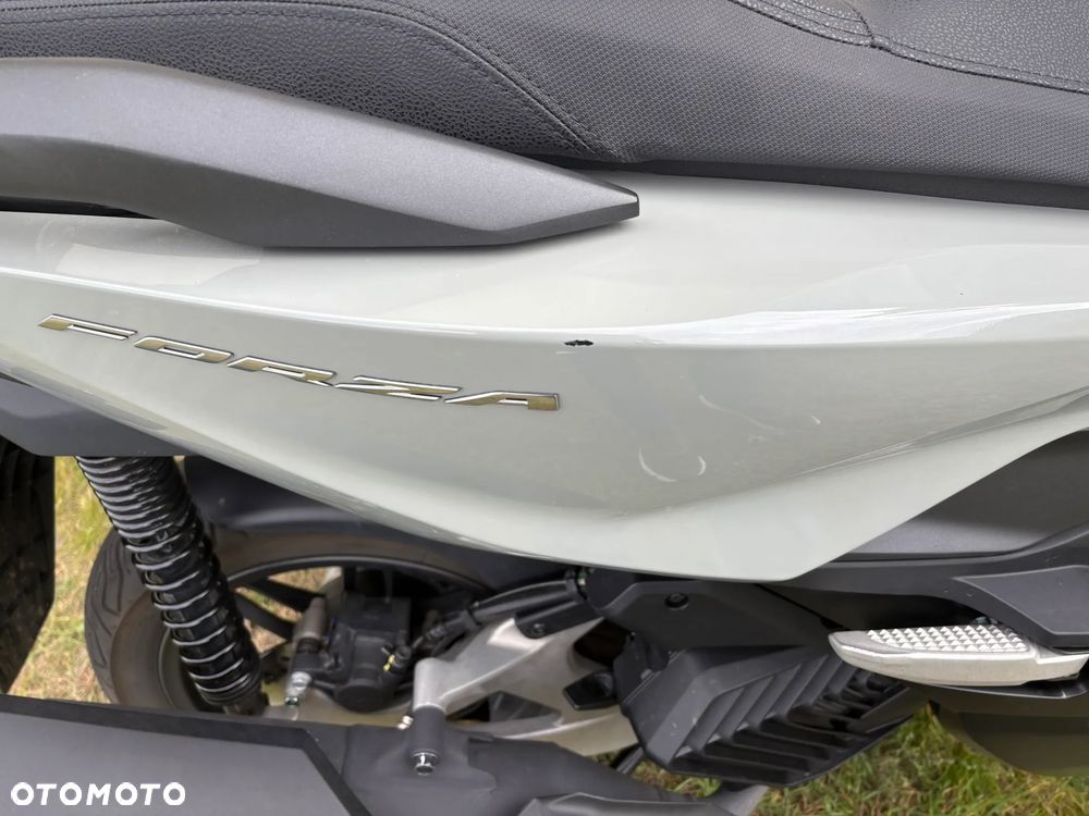 Honda NSS - 7
