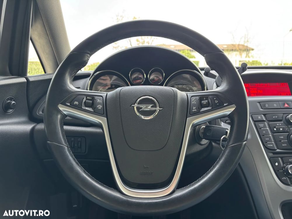 Opel Astra 1.6 TWINPORT ECOTEC Active - 26