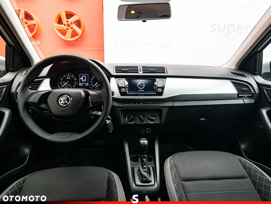 Skoda Fabia 1.0 TSI Ambition DSG - 10