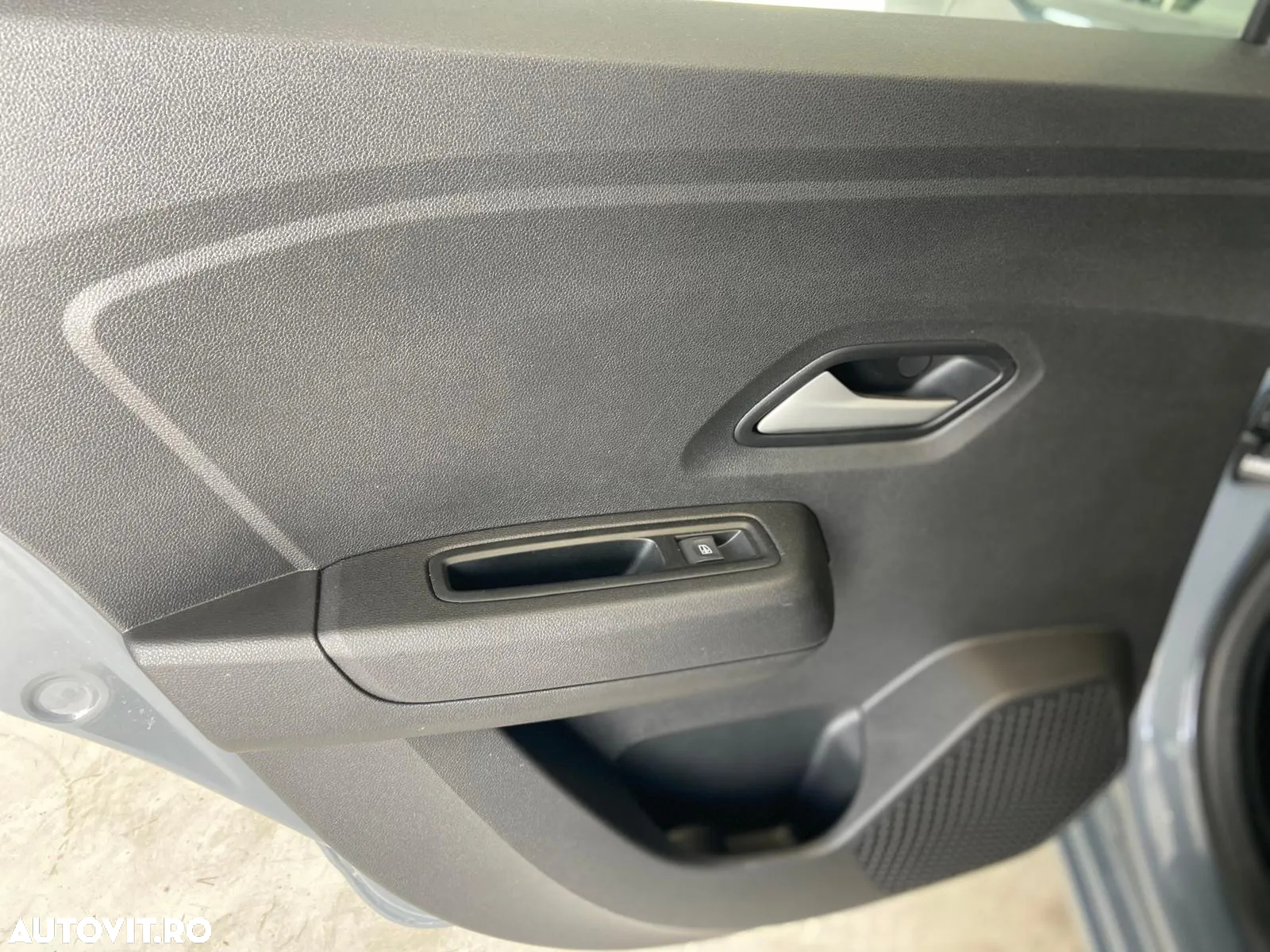 Dacia Logan ECO-G 100 MT6 Prestige - 17