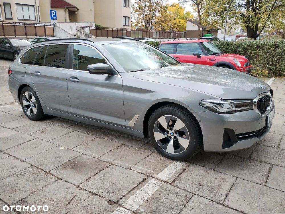 BMW Seria 5 520d - 35