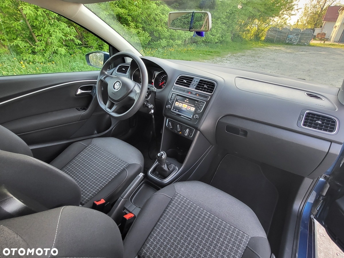 Volkswagen Polo - 24
