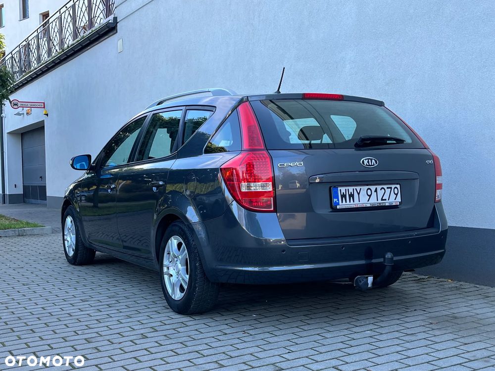 Kia Ceed 1.6 Crdi Comfort + - 27