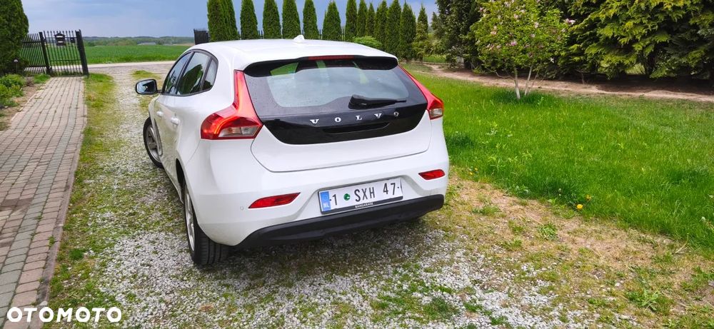Volvo V40 - 13