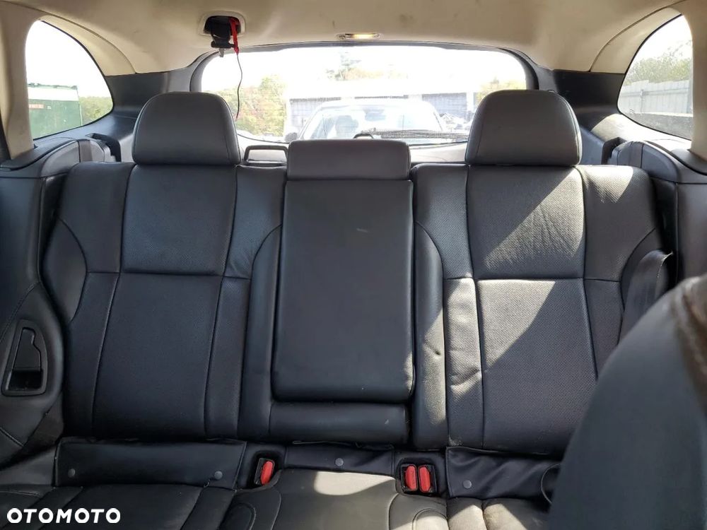 Subaru Outback - 11