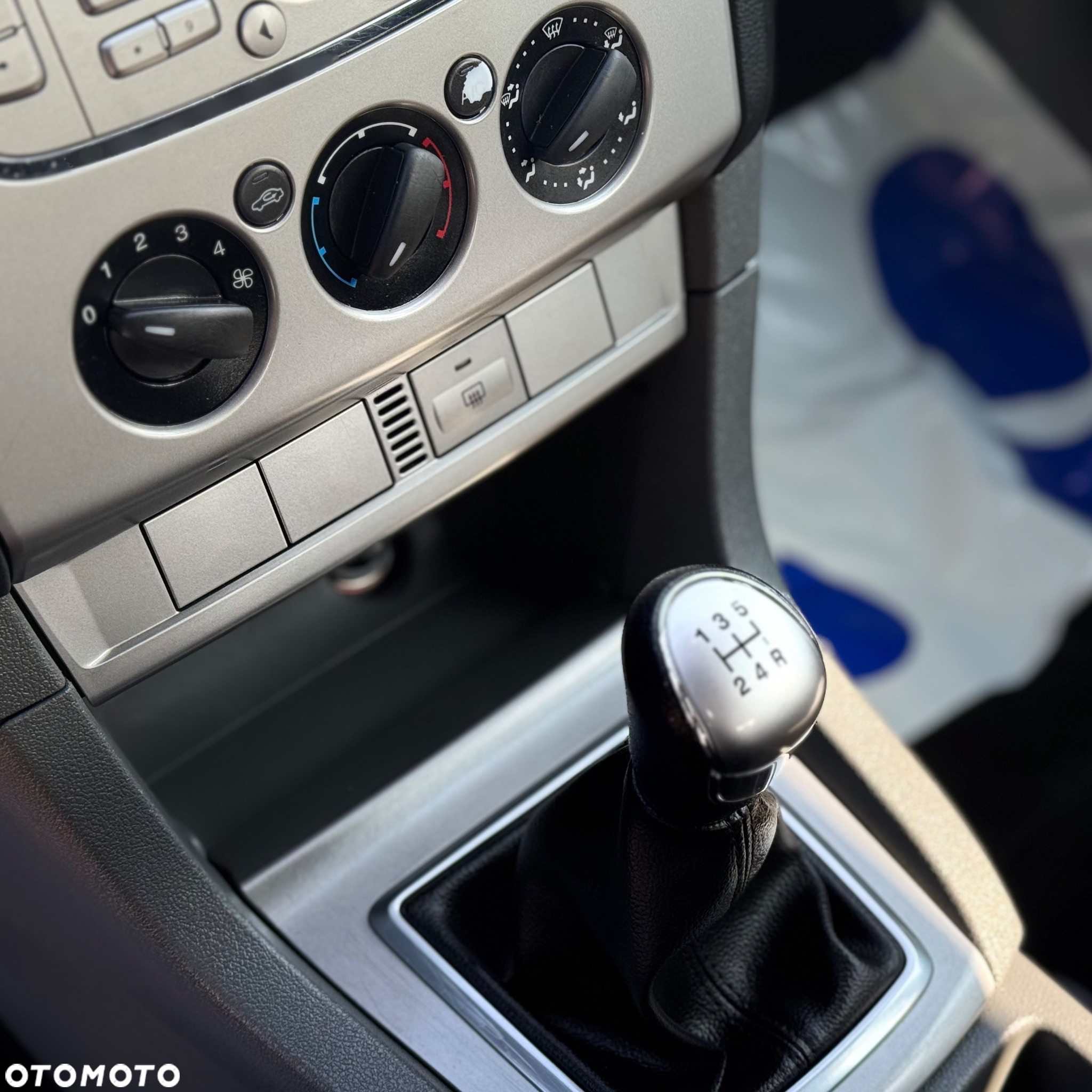 Ford Focus - 16