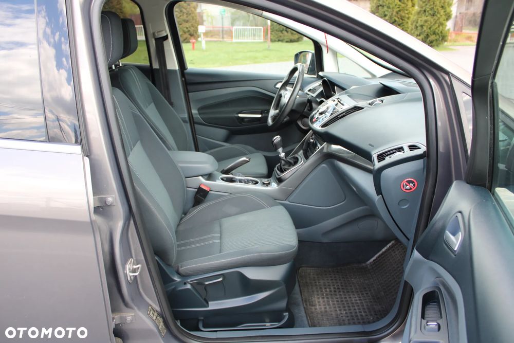 Ford C-MAX 1.6 EcoBoost Start-Stop-System Titanium - 24