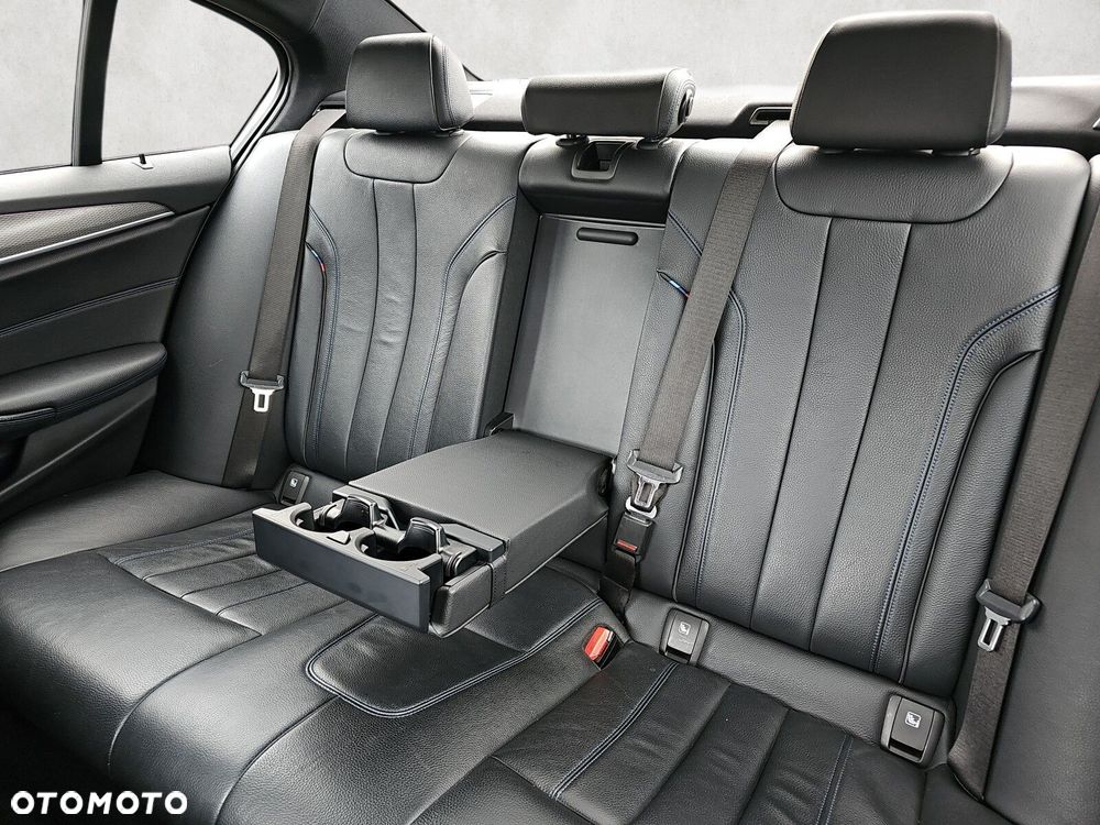BMW Seria 5 - 23
