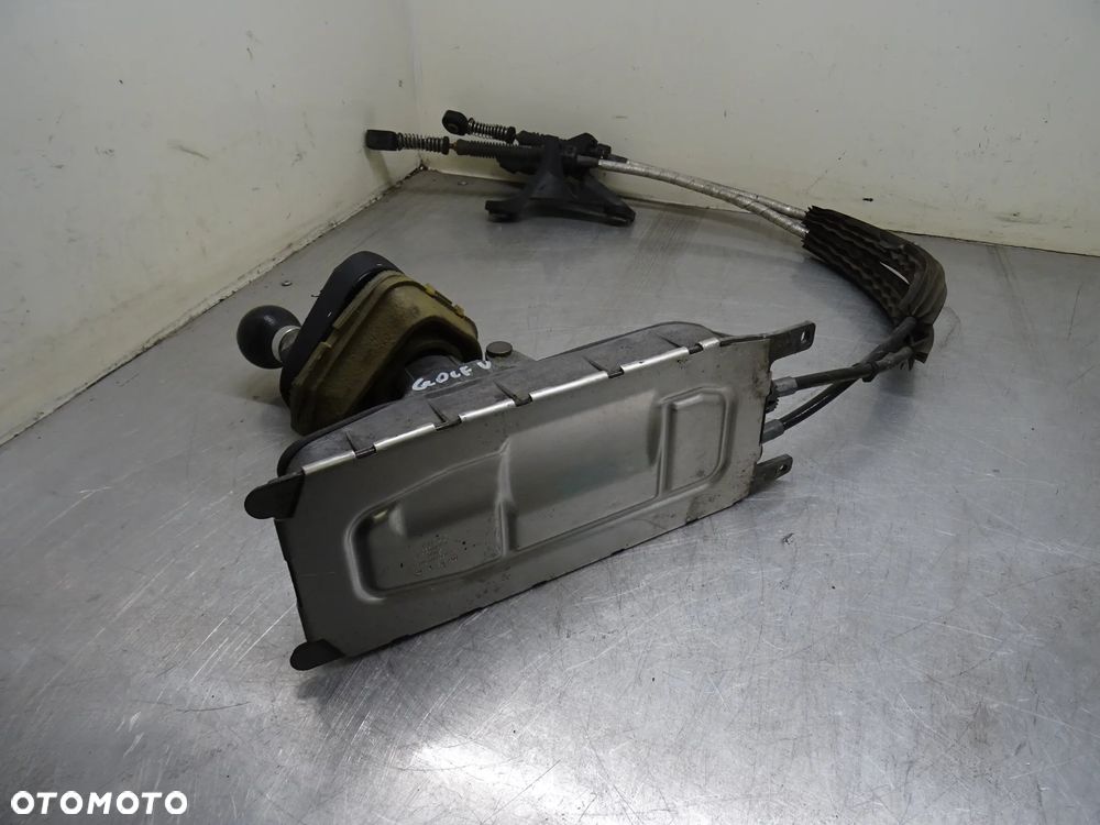 VW GOLF V 03-09 HB 3D 1.9TDI LEWAREK WYBIERAK BIEGÓW 1K0711061B - 7