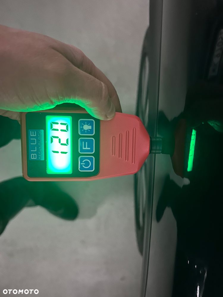 Kia Sportage 2,0 CRDI AWD Spirit - 32